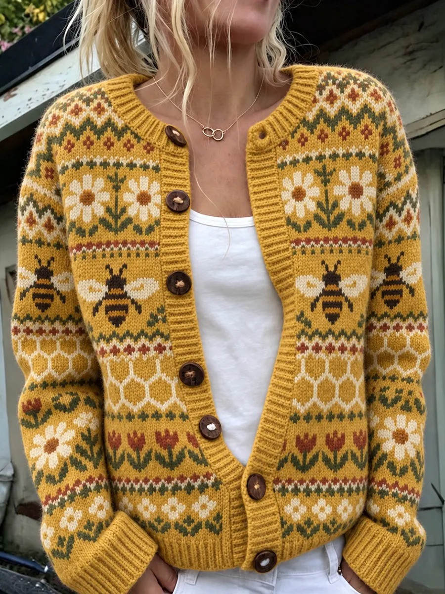 Vintage Merch Flying Bees Pattern Cardigan Cute Fall Apparel Gift For Mom - GWH